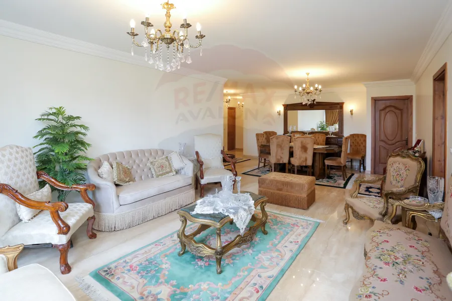 شقه للبيع 175 م سبورتنج (شارع ابوقير - عمارة براند)