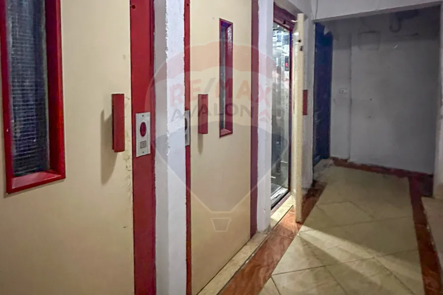 Apartment for sale 110 m Moharam Bek (Al-Muftish St. - Wabour El-Mayah Extension)