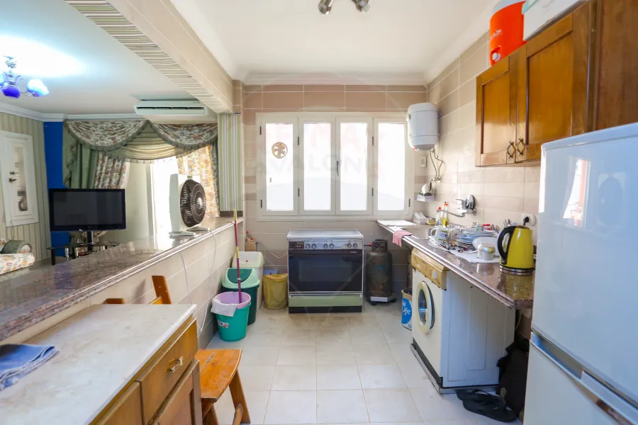 شالية للبيع الساحل (لازوردي باي) - 148 م