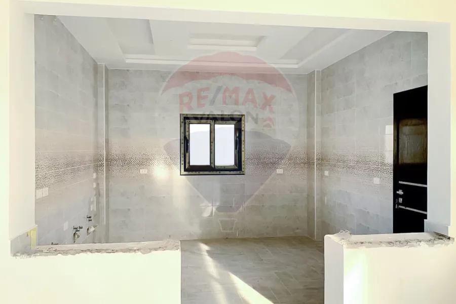 فيلا للبيع 750 م كينج مريوط (خلف واحه خطاب)