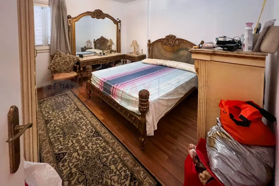 Furnished apartment for rent 140 m Kafr Abdo (Saint Jenny)