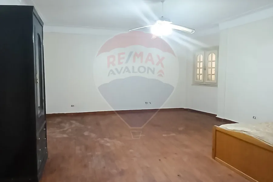 Apartment for rent 400 m Sporting (Port Said St.)