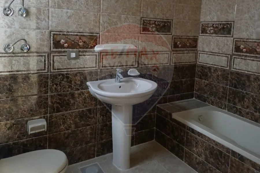 Apartment for rent 150 m New Smouha (Entrance St.)