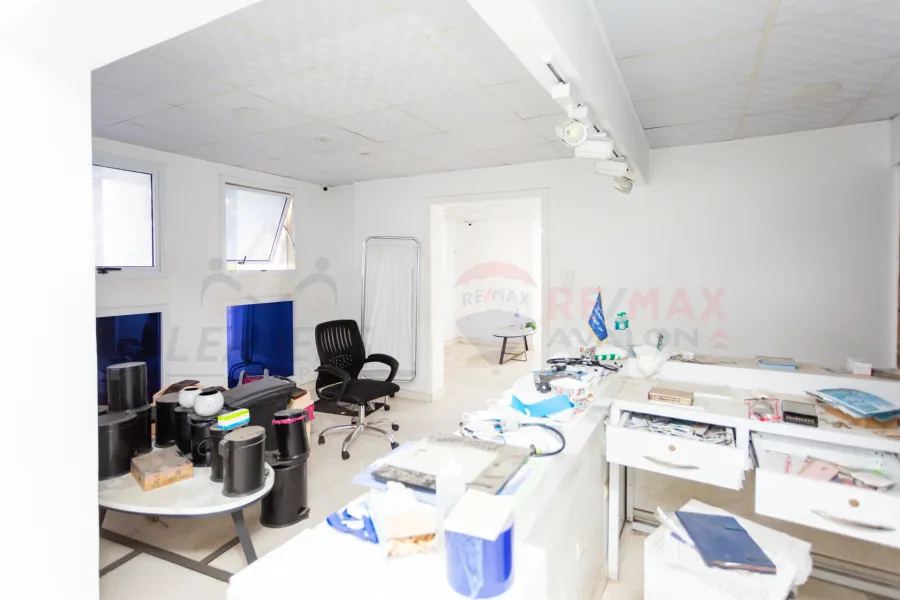 مقر اداري للإيجار 500 م وينجت (بجوار كارفور)