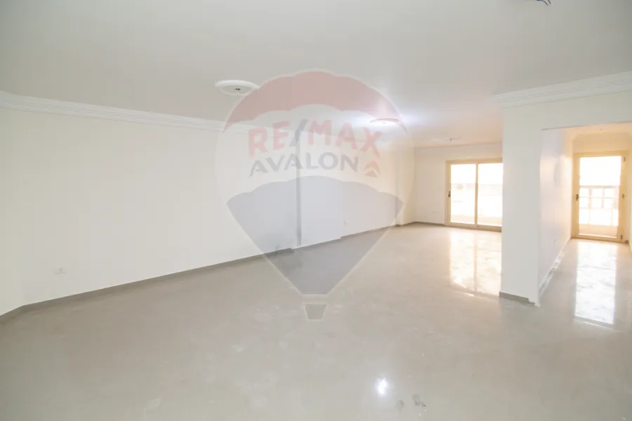 Apartment for sale, 200 m, Kafr Abdo (steps from Saint Jenny - Brand Building)