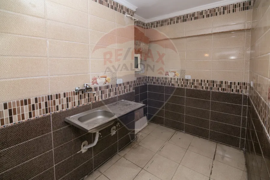 Apartment for sale 150 m Louran (The second number of Abu Qir St.)