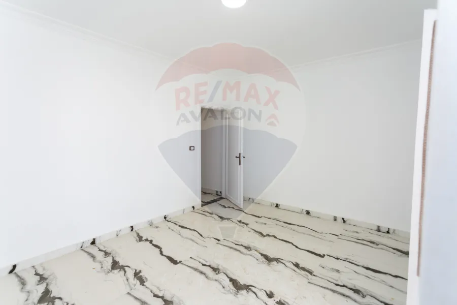 فيلا ستاند الون للبيع (قرطاج) 235 م