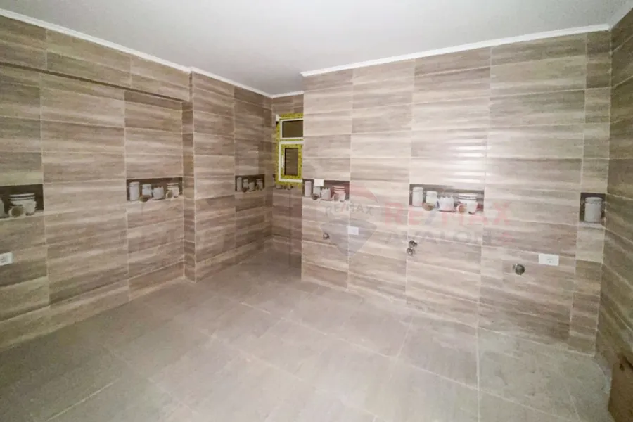 شقة للايجار 202 م سموحه (جراند فيو)