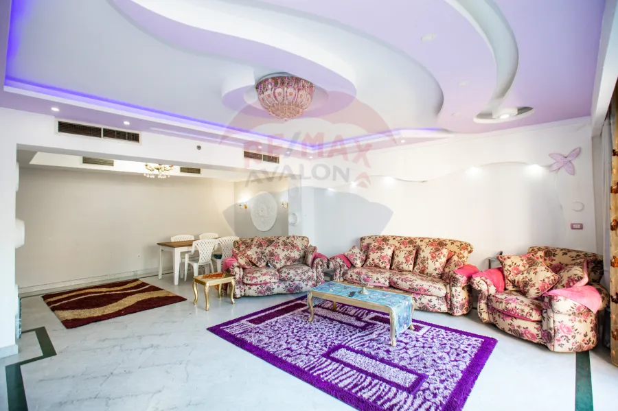 شقه للبيع 267 م سان استيفانو (الفورسيزون)