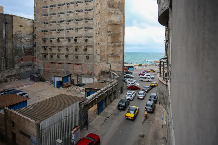 شقة للبيع 145 م كليوباترا ( ثالث نمرة من البحر )