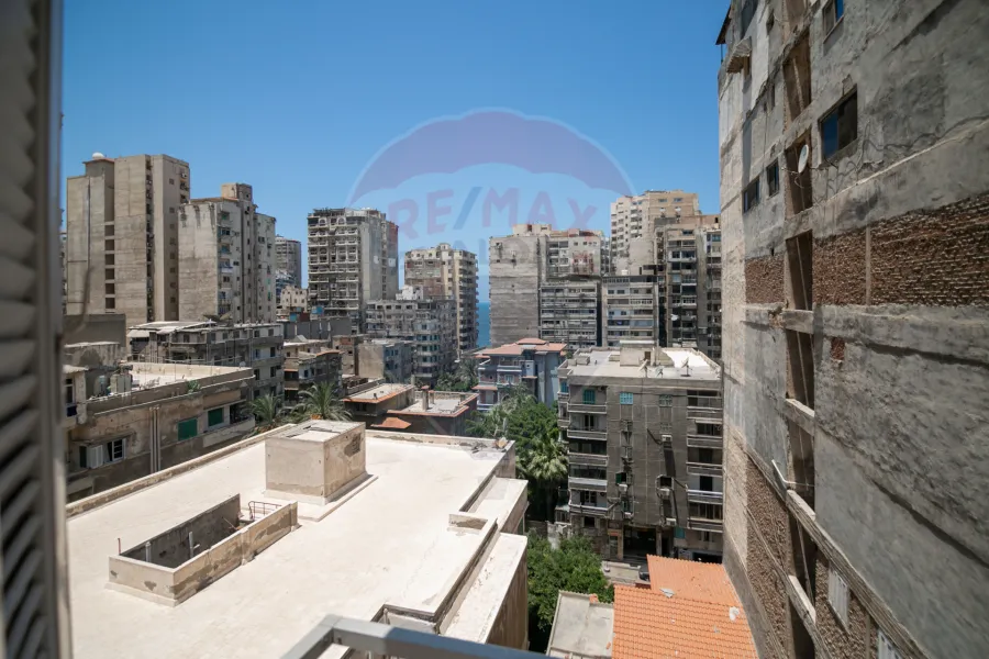 Apartment for sale 200 m Gleem (Adly Yakn st)