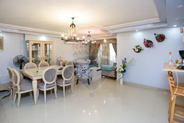 شقة للبيع 156 م سموحة (ميدان عزبة سعد)