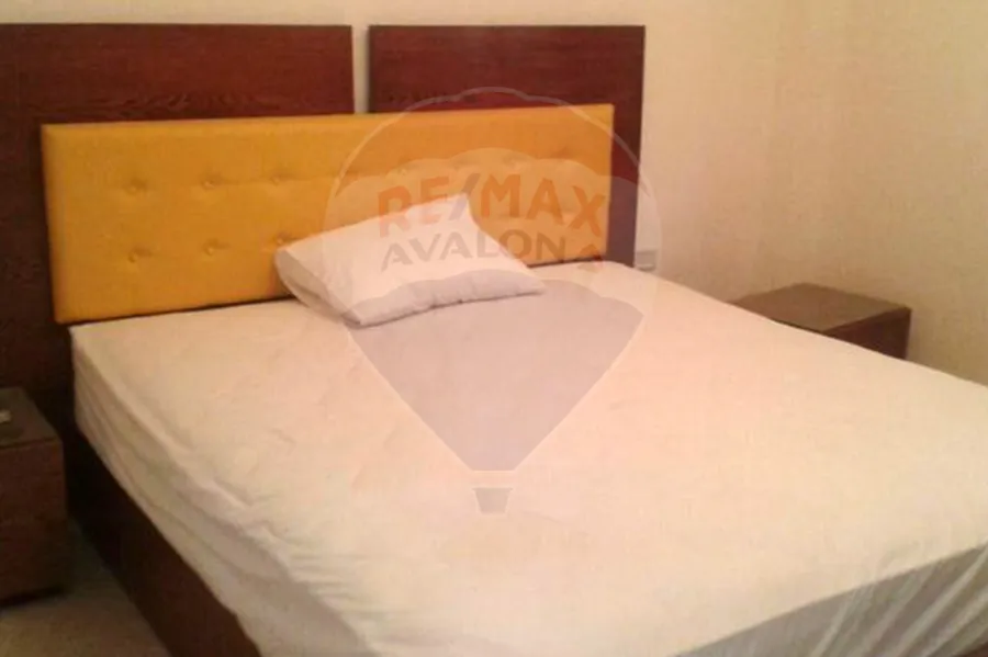 فيلا ستاند الون للبيع (مارينا جاردنز) 1,000 م