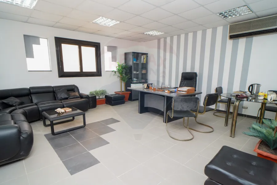 (فرصة إستثمارية) مصنع للبيع 2,164 م برج العرب الجديدة (المنطقة الصناعية الرابعة)