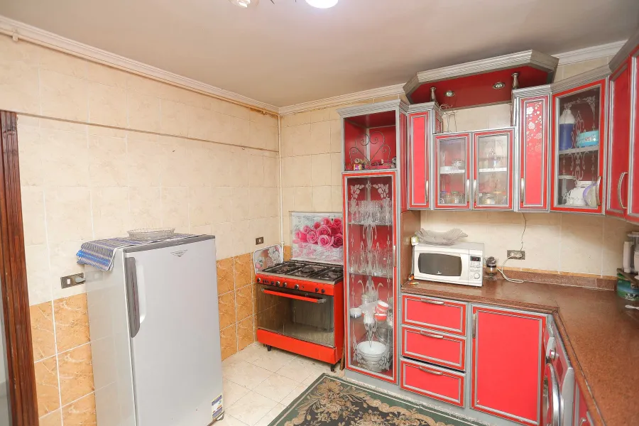 شقة دوبليكس للبيع 282م  سموحة (كمبوند جراند فيل)