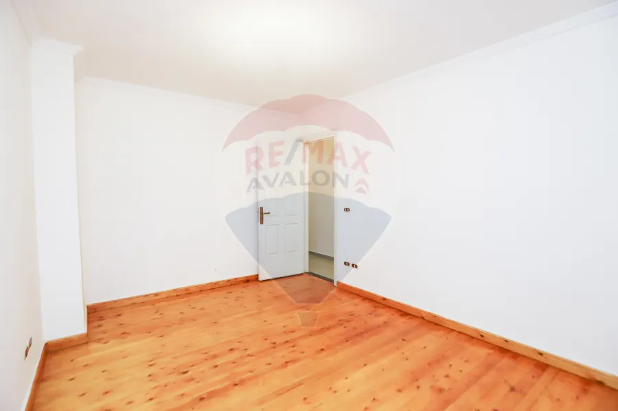 Apartment For Sale 210 m Sidi Bishr