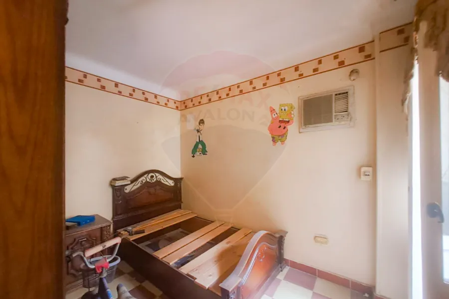 Apartment for sale 100 m Sidi Bishr ( steps from Gamal Abdel-Naser st. )