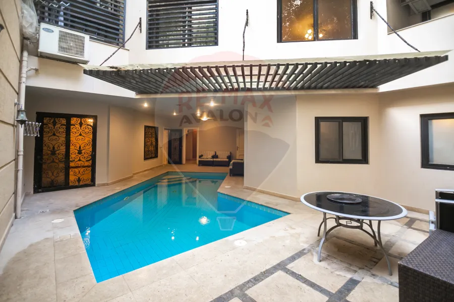 شقه دوبلكس للبيع 650 م كفر عبده (متفرع من ش كفر عبده - عماره براند