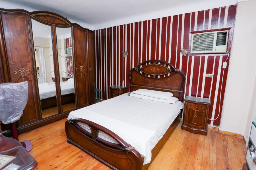 Apartment for sale 163 m Fleming (Directly on taram Station - side apartment)