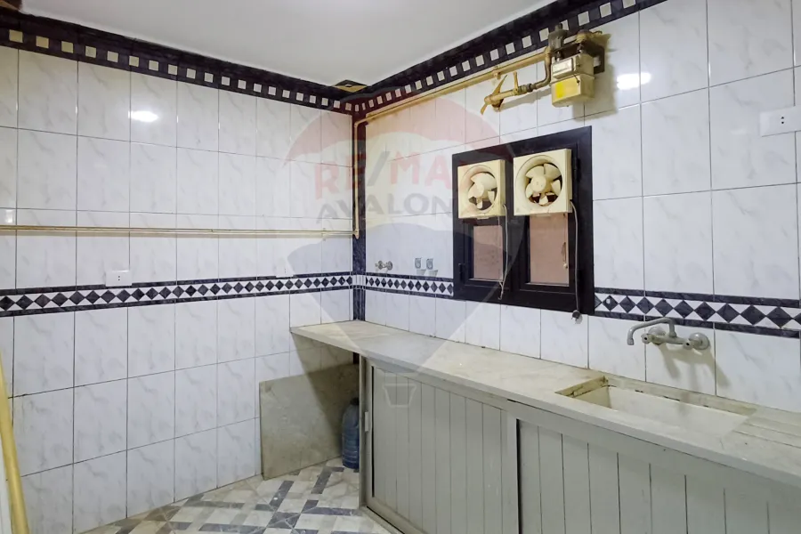 Apartment for sale 125 m El-Mandara (Gamal Abdel Naser st.)
