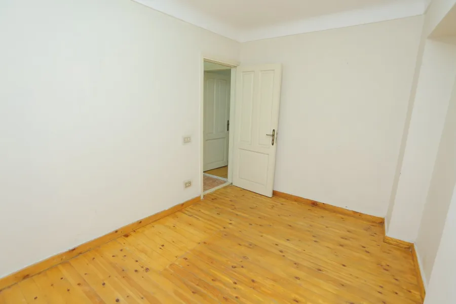 Apartment for Rent 170m Sidi Beshr (Mohamed Nageb Square.)