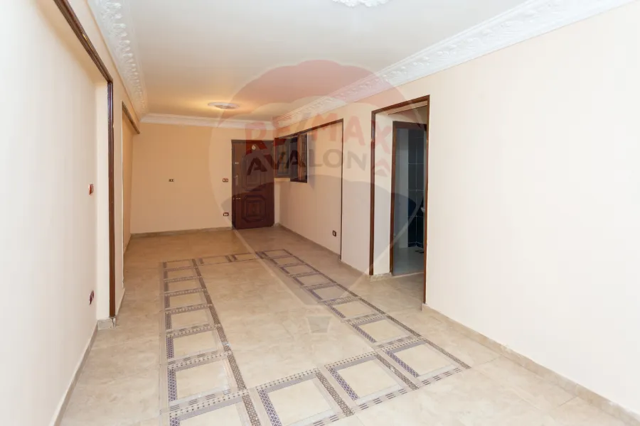 Apartment for sale 140 m Sidi Gaber (steps from Port Said Street)