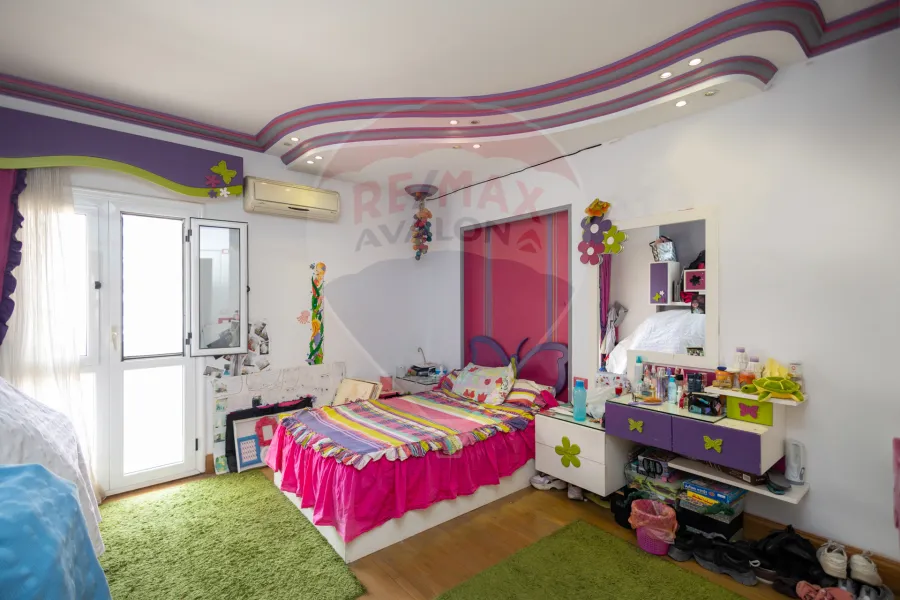 شقة للبيع 400 م لوران (ش ابراهيم نصير)