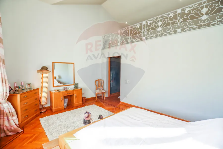 villa for sale 3,000 m King Mariout (Qusor area)