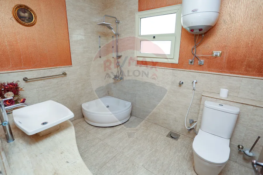 شقة للبيع 227 م جليم (ش رسمي باشا)