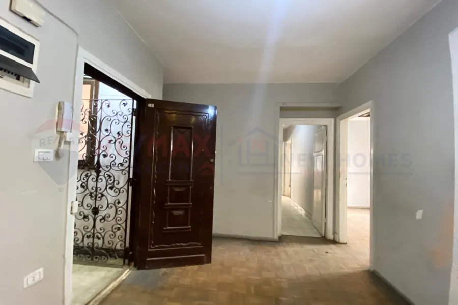 شقة إداري للايجار 120 م ستانلي (شارع التأمين)