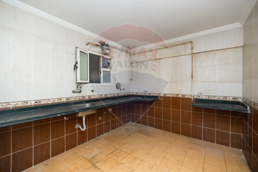 Apartment for sale 132 m Smouha (Fayrouza Compound)