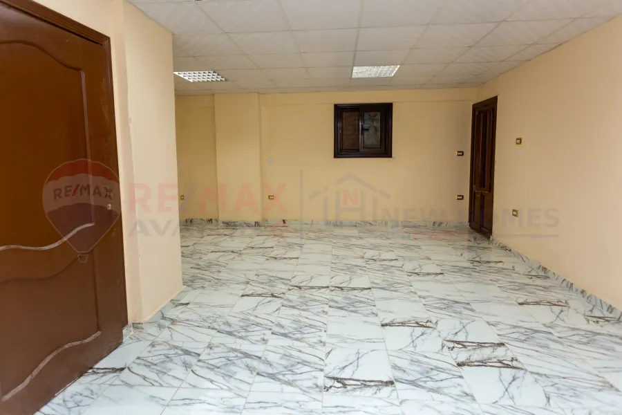 Administrative apartment for rent 100 m Victoria (Al Galaa St.)