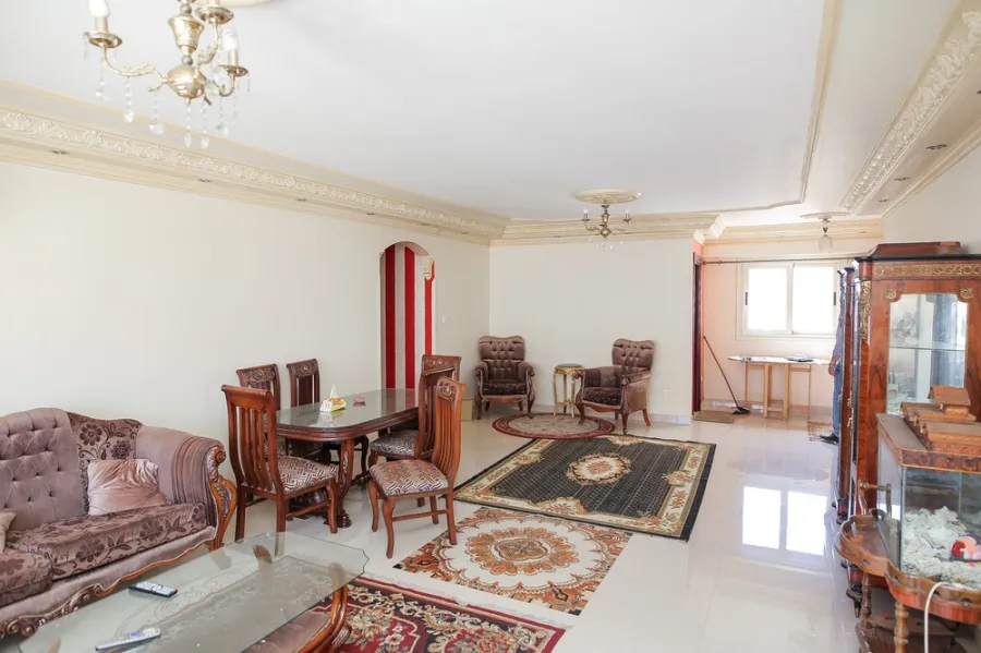 شقة مفروشة للإيجار200م كفر عبده ( خطوات من حديقة اللنبي )