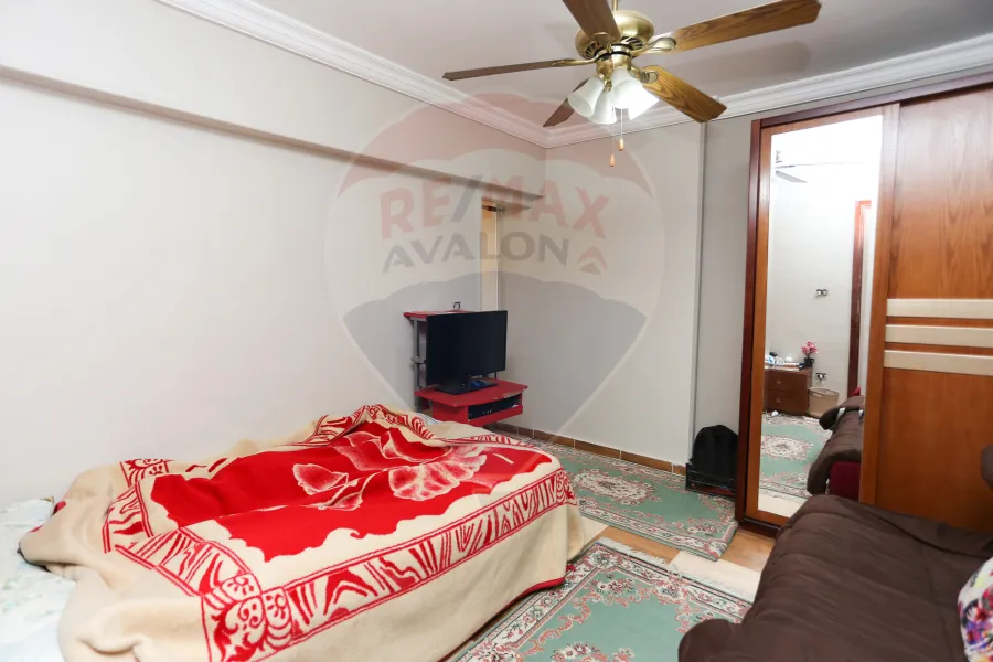 Apartment for sale, 140 m, Sidi Bishr Bahri (branched from Gamal Abdel Nasser St. and El Essawy)