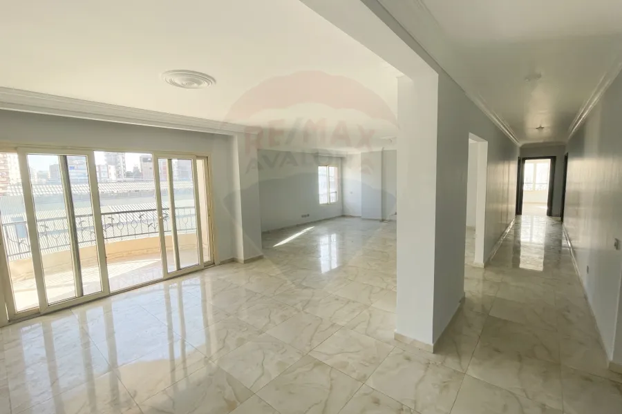 Apartment for rent 241 m Raml Station (Safia zagloul st) -