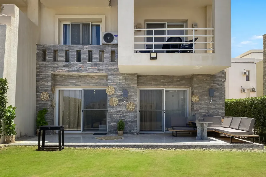 دوبليكس ارضي بحديقه 200 م للبيع (امواج - سيدى عبد الرحمن )