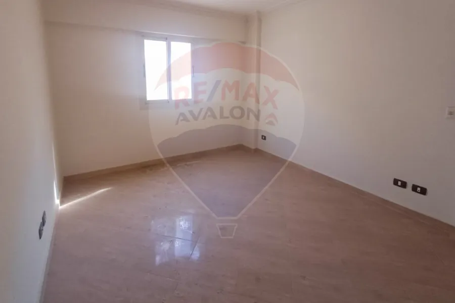 Apartment for rent 150 m New Smouha (Entrance St.)