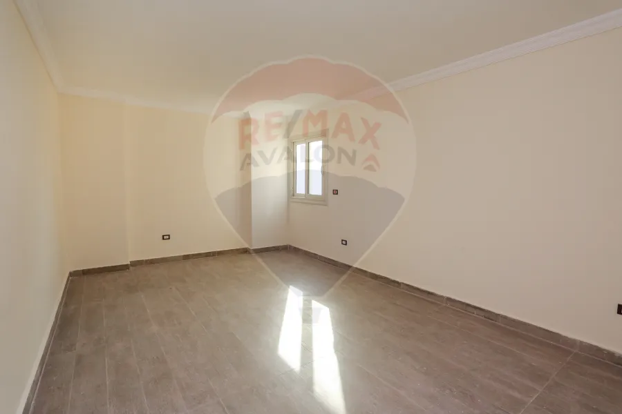 Apartment for sale 235 m Smouha (Kamal El Din Salah St.)