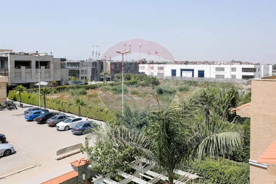 فيلا للبيع 330 م ( كومباوند ميروزا ) - بجوار كارفور سيتي سنتر