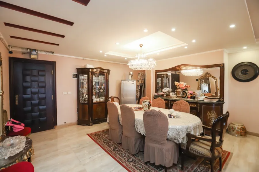 Apartment For Sale 296m Smouha (Beside Green Towers)