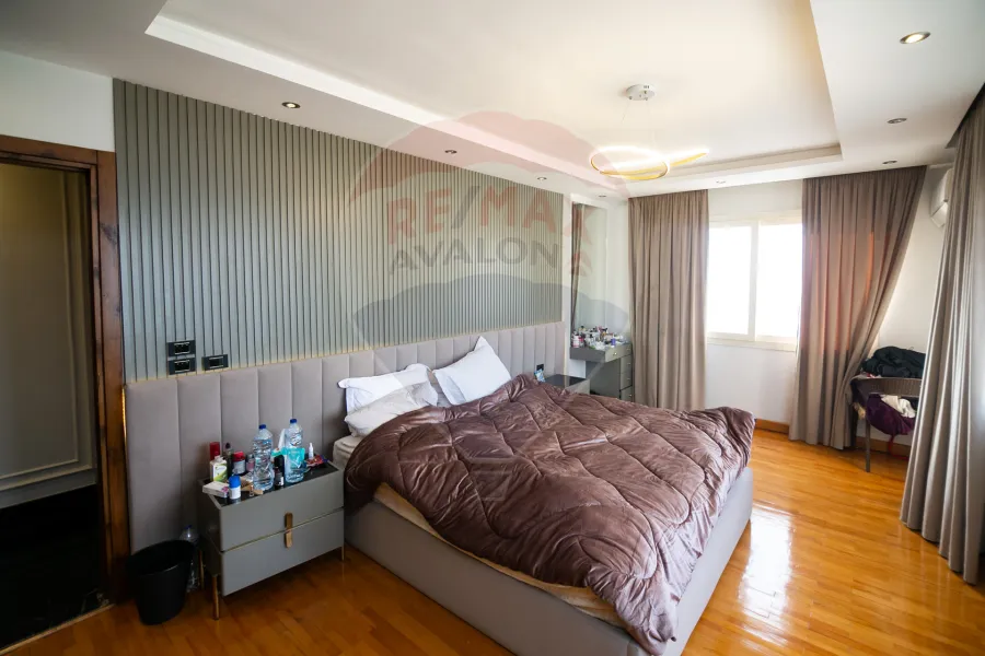 Penthouse for sale 420 m Louran (Shaarawy St.)