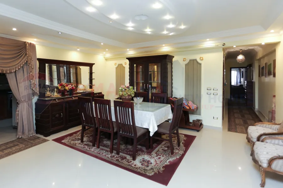 Apartment for sale 250 m Sporting (Port Said main st.)