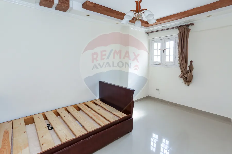 شقة للبيع 135 م ميامي (ش مسجد الرياض)