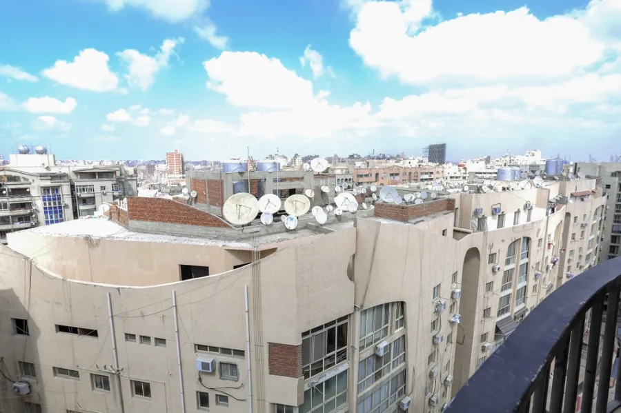 شقة للبيع 185م سموحة  ( كوبري 14 مايو)