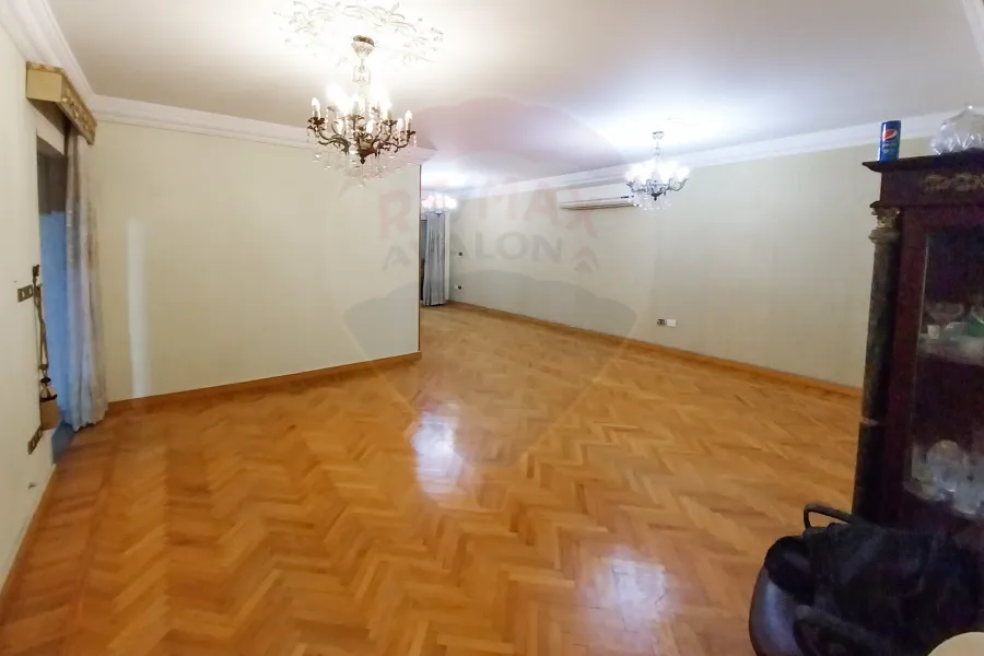 Apartment for rent 175 m Louran (Hoda Shaarawy St.)