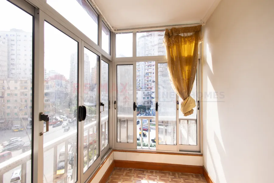 Apartment for sale 115 m Sidi Bishr (directly on the tram)