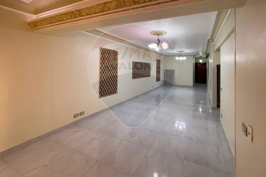 شقة للايجار 115 م سموحة (ش اديمون فريمون)