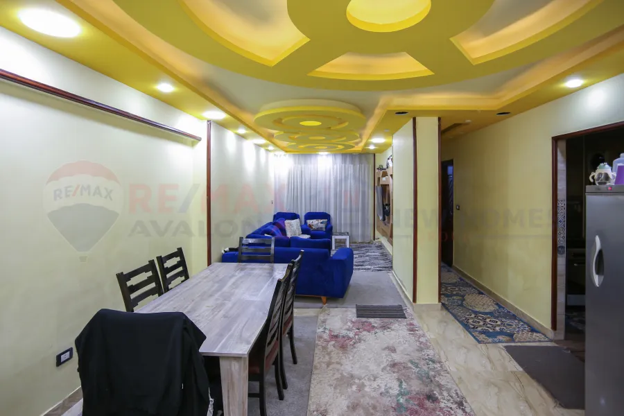 شقة للبيع 145 م كليوباترا ( ثالث نمرة من البحر )