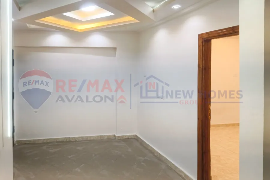 شقة للإيجار 95 م ميامي (المربع الذهبي)