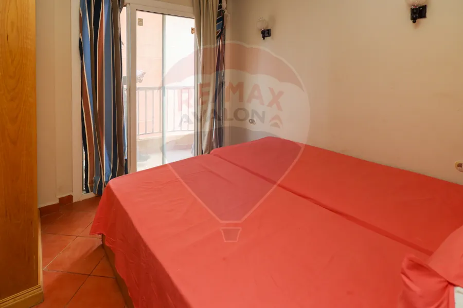 Chalet for sale  North Coast (Porto Golf) - 80 m